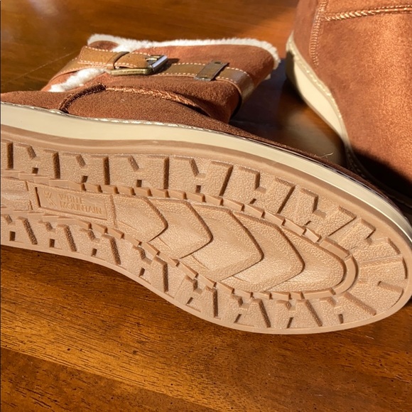 White Mountain Taite Boots - Picture 3 of 6